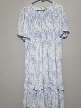Lucy Avenue White Dress with Pale Blue Floral Print